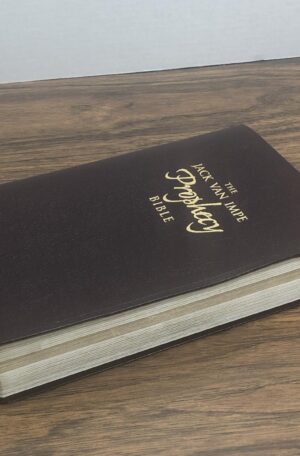 The Jack Van Impe Prophecy Bible: Special Limited Edition/Words of Christ in Red (Black Leather)